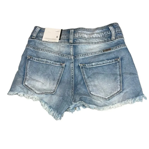 NWT Kancan High Rise‎ Leg Fray Denim Shorts Blue Size Small - Picture 3 of 4